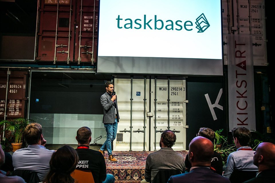 _taskbase's tweet image. Vielen Dank an das Kickstart-Team. Es ist eine riesen grosse Chance für uns Teil dieses grossartigen Programms zu sein! #kickstart #vielendank