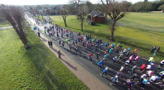 TWHarriers's tweet photo. 🤔Can you help us? #HendyTWHalf is in 5th position among the best #HalfMarathons in the South. Do you think we could make the #Podium ?

👉🏾To vote: https://t.co/yXUceesSIC https://t.co/WnYR4CdJ1i