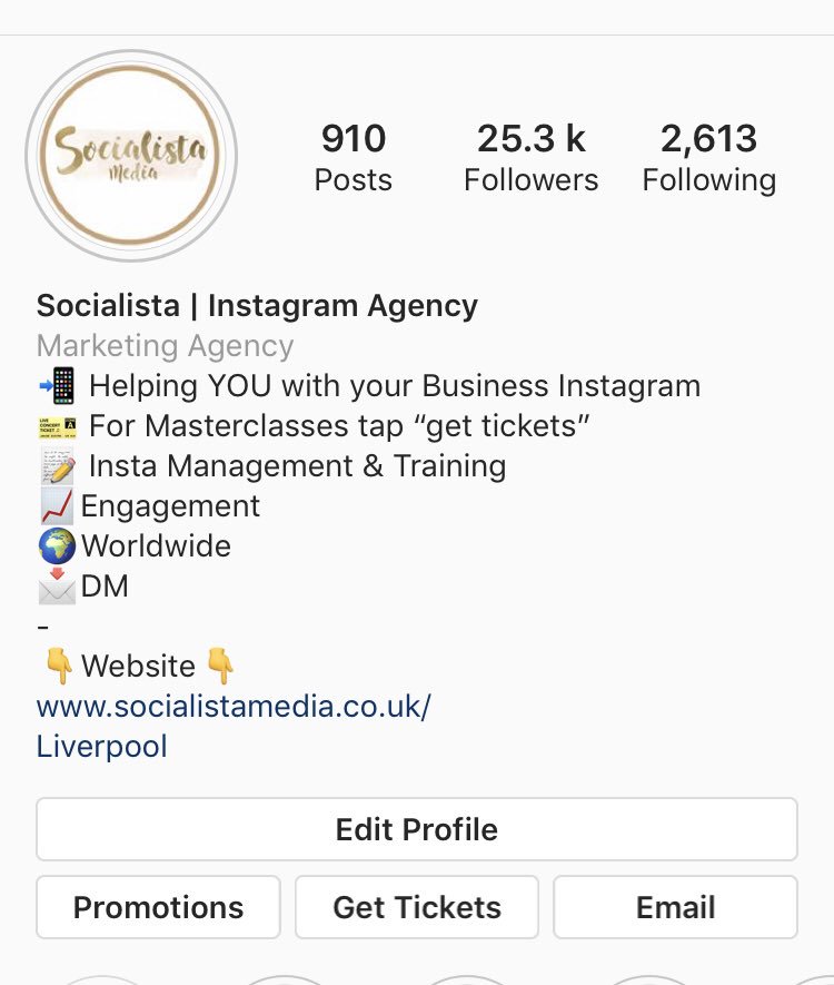 Sorry we haven’t tweeted for a while... Find us on Facebook and Instagram in the future...
instagram.com/socialistauk 
facebook.com/socialistauk 
💖💖💖💖