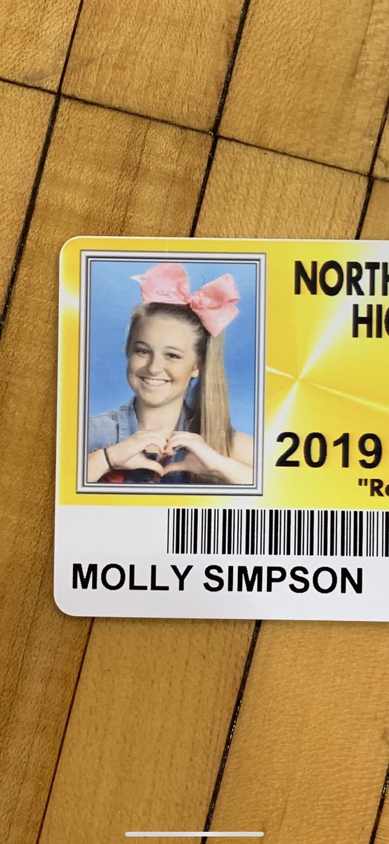 mollysimps6602's tweet photo. “Bows make everything better🎀” #NFID20 @itsjojosiwa https://t.co/zRL7MkivNT