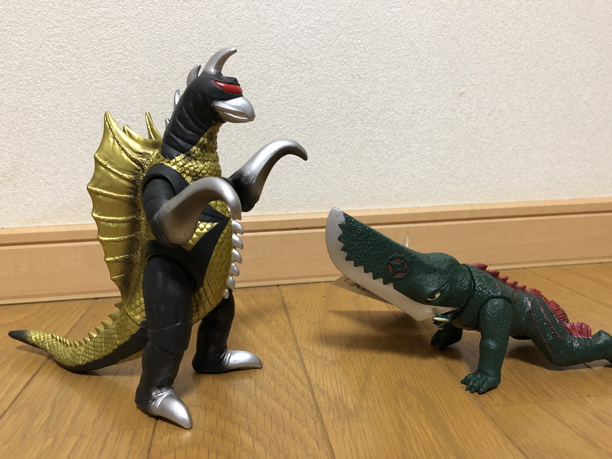 ゴジラスマートフォン向けゲームアプリ「ゴジラ バトルライン