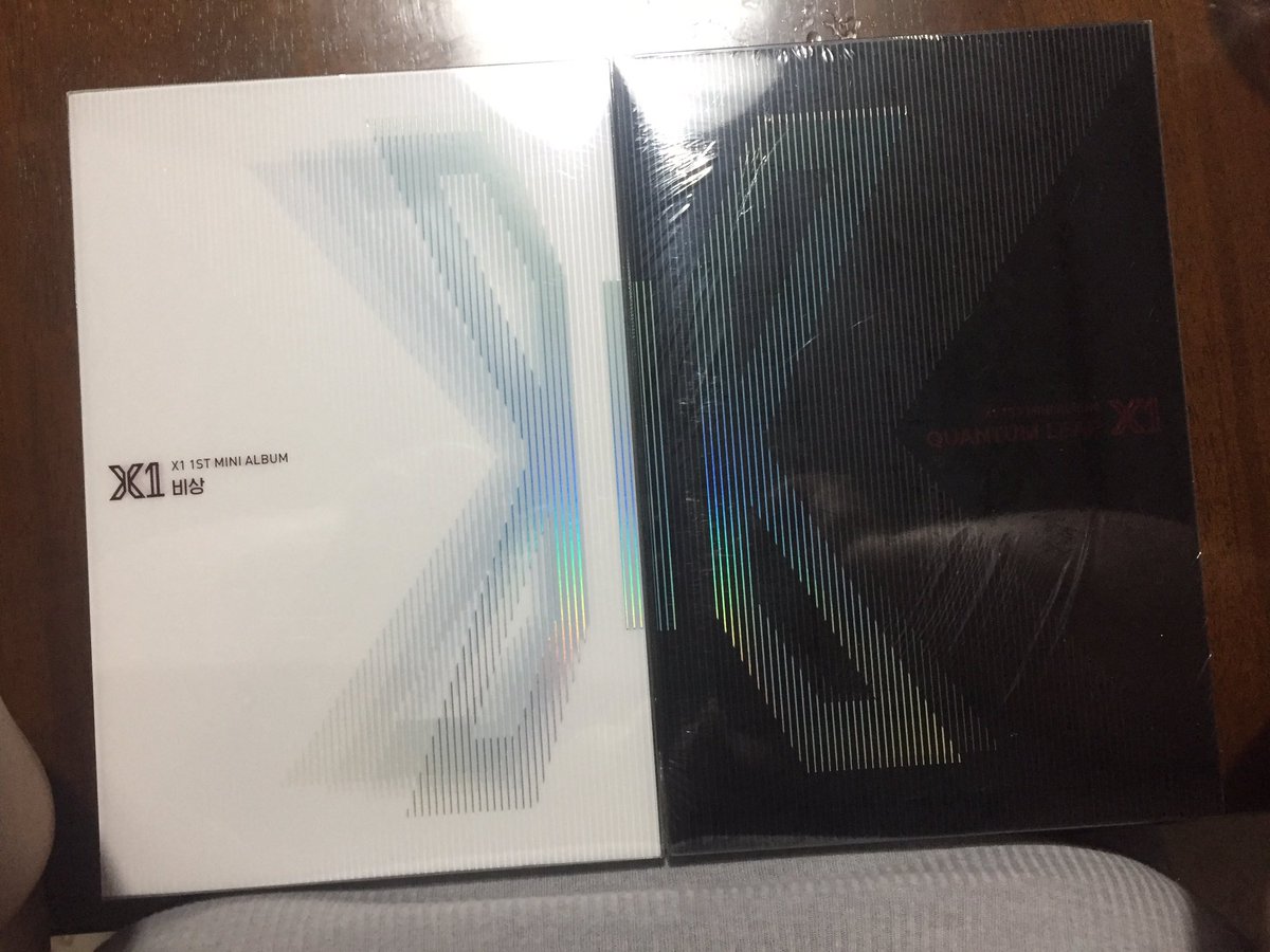 keysmet's tweet photo. Got it already~~ and I’m happy with my album inclusions~~ 💜💜💚❤️❤️ https://t.co/KhGvlS2nRz