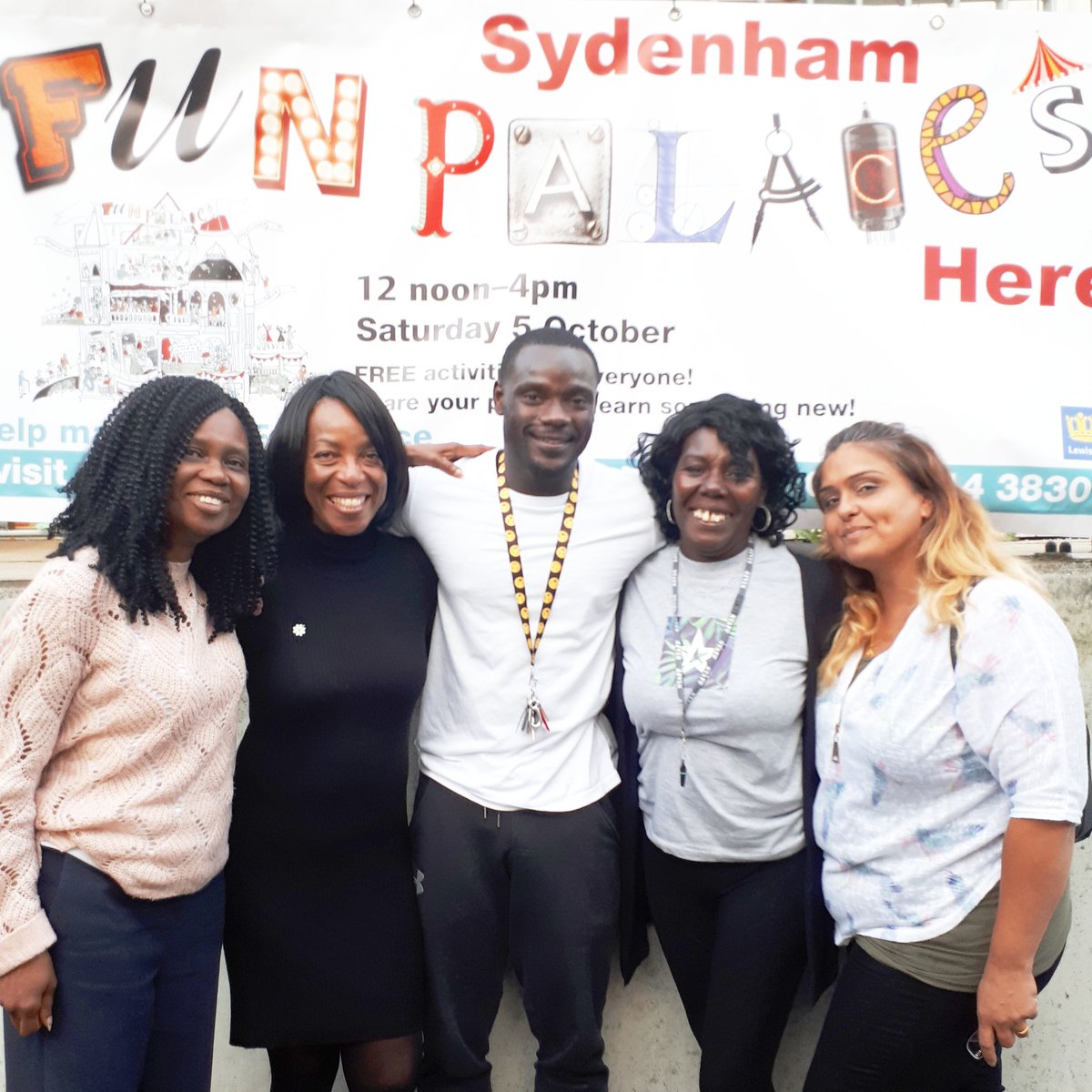 @funpalaces @sydfunpalace Banner is up! So is the energy @youthfirstldn quick picture #jrhyshealing121 #parents #entrepreneurs #localbusinesses #communitychangers #togther #networking #encouragingpositivesocialvaluesinyouthsandcommunities #educators  @sabrinapdixon #teampower