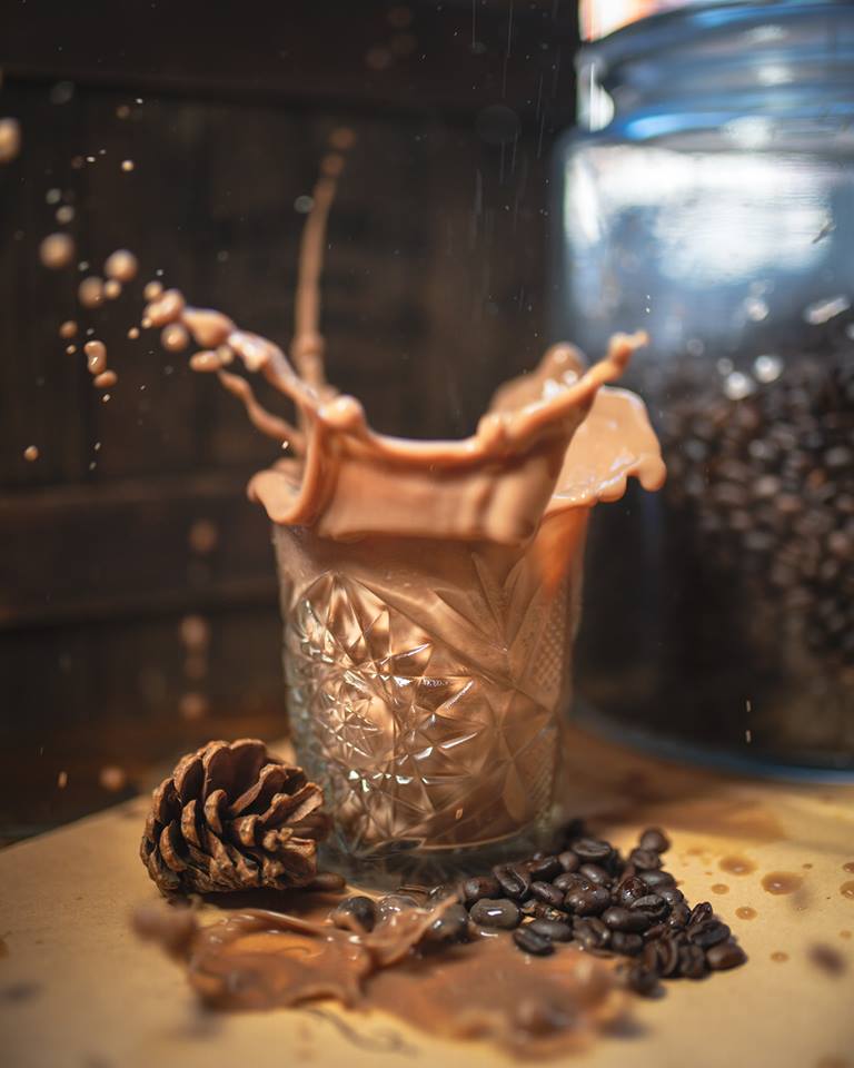 Whether you fancy it hot or cold, we’ve got site-roasted single-origin coffee to hit the spot 👌☕🥃 #icedcoffee #weroastourownbeans #singleorigin #excitetheenthusiast #icedcoffee