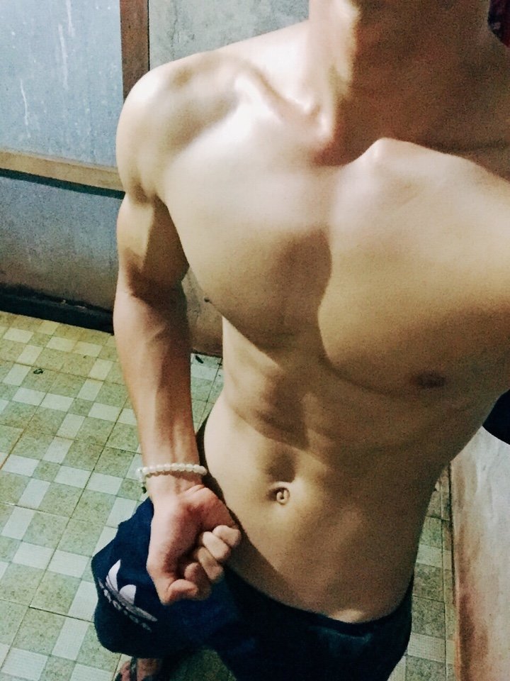 Ai ib với tui hong :(