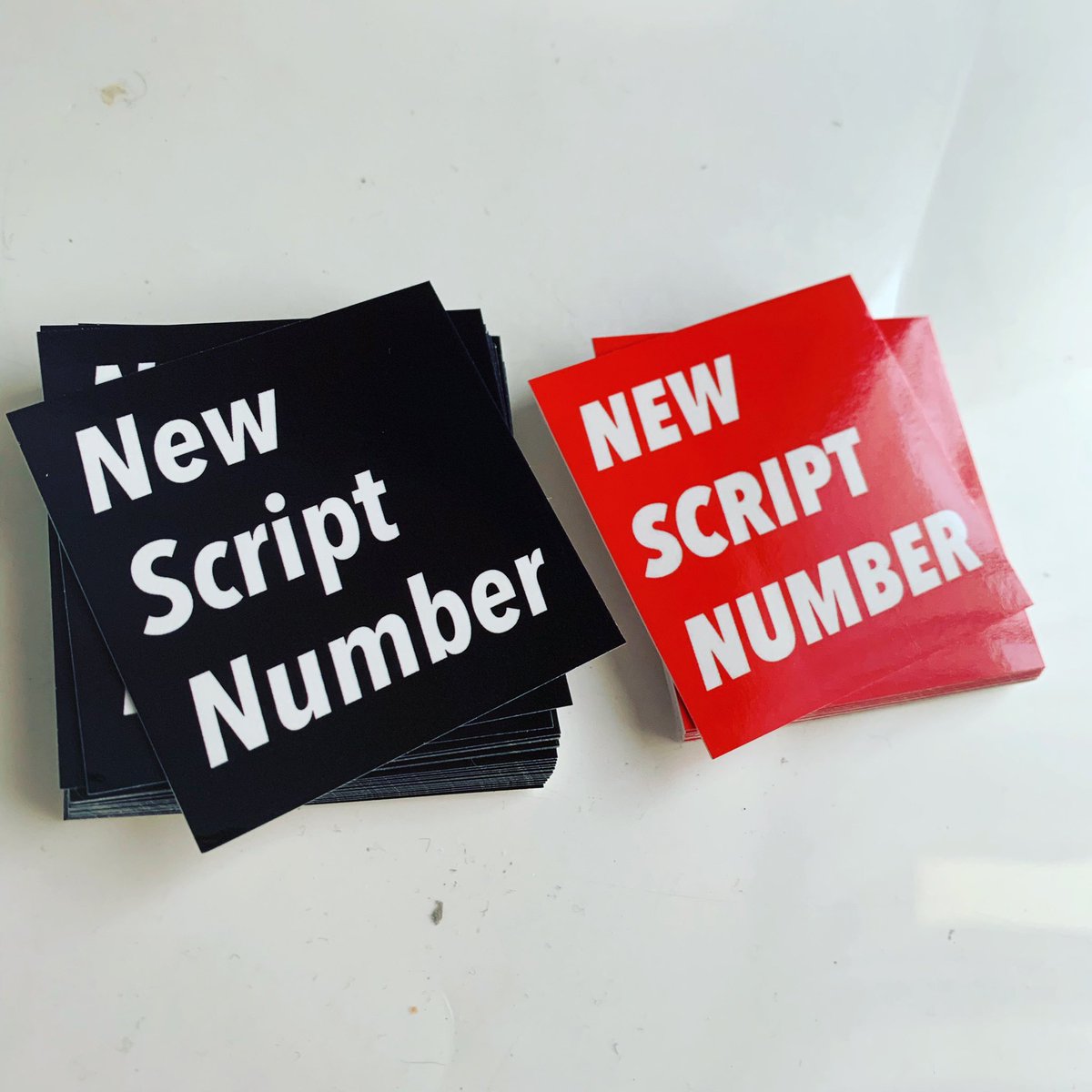 NOY_003's tweet photo. とにかく9/21は、稲毛K's DREAMに来てくれ！

恒例のNEW SCRIP TNUMBER
企画、NOISES OFFですよ！

新しい音源と、三枚目のヤツでTシャツ出すよ！

ステッカーは持ってけぃ！

よろしく！！

#NOISESOFFVol7
#NEWSCRIPTNUMBER
#TRIPLEIDIOTS
#AFFTRCREW
#AGEofKID
#RESTART
#SHAMES
#THRON
#3score https://t.co/iiUU6z4ZZp