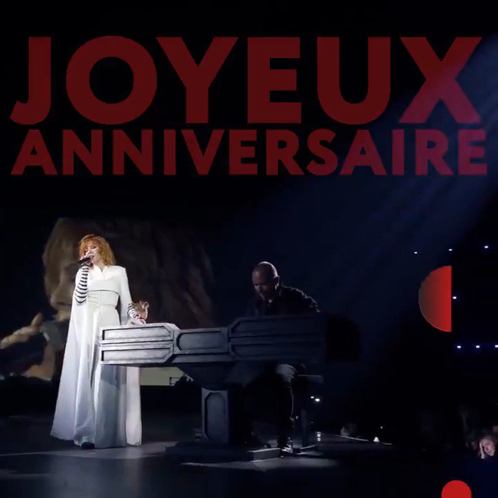 تويتر Paris La Defense Arena على تويتر Joyeux Anniversaire Mylene Farmer Video Souvenir De Ses 9 Concerts Inoubliables A Parisladefarena Pour Son Anniversaire Dites Nous En Commentaire Quel
