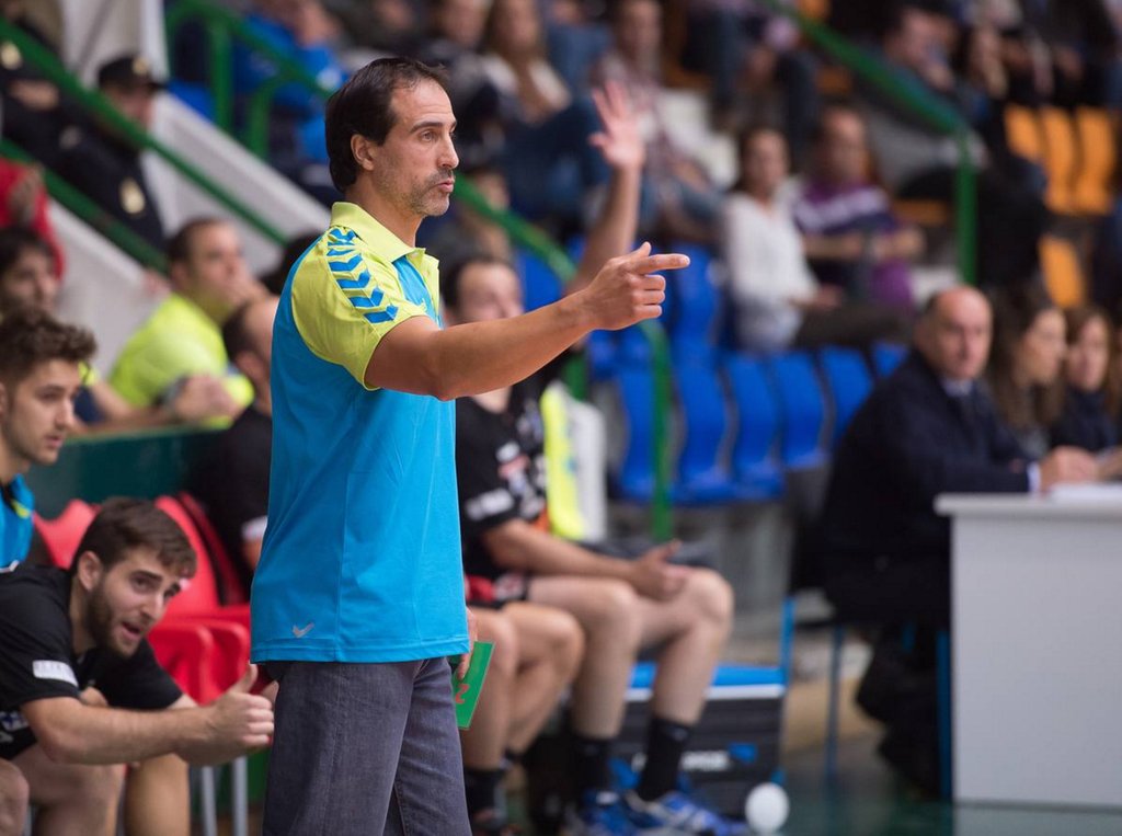 RFEBalonmano tweet media