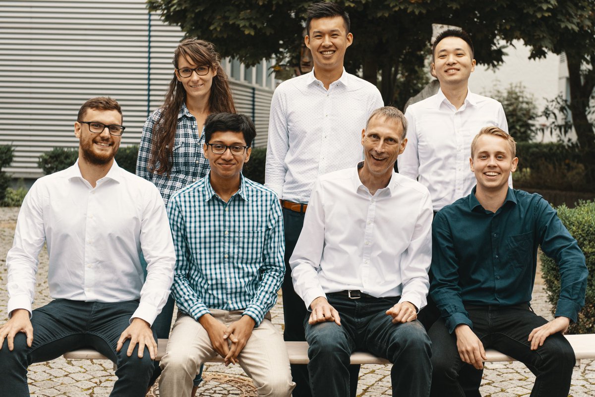 Lenze_Gruppe's tweet photo. Next generation System Engineers is on its way! For the third time young trainees from all over the world have started our Automation Camp. Six engineers will live, learn and work together for nine month. We wish them an excellent time. #automationgoesblue #OneLenze #OneTeam https://t.co/SQ1mq2pnEL