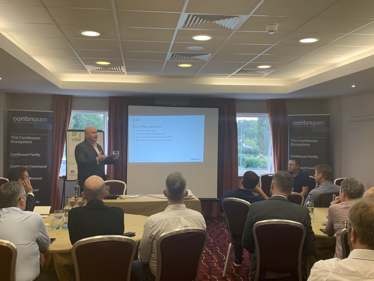 LauraContinuum's tweet photo. Our valued #partner Tyneso advising the group on how @FollowContinuum has transformed their business to enable them to go to the next level. #whatsnext #LoveNG #MSP #growth https://t.co/qt49BwZfXg