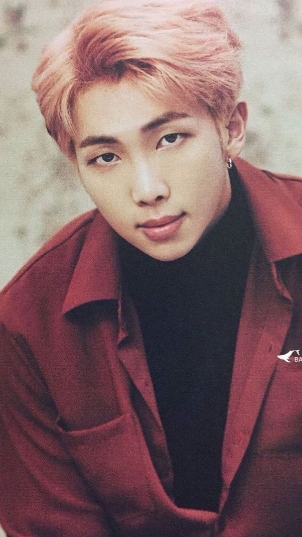 jasmine43327996's tweet photo. Happy birthday Namjoon you are an amazing leader and role model for not only the members of BTS but also army. We love you and I hope you have an amazing day celebrating your birthday with your friends and family. #HAPPYRMDAY #HappyBirthdayNamjoon @BTS_twt https://t.co/aAUCkpuNme