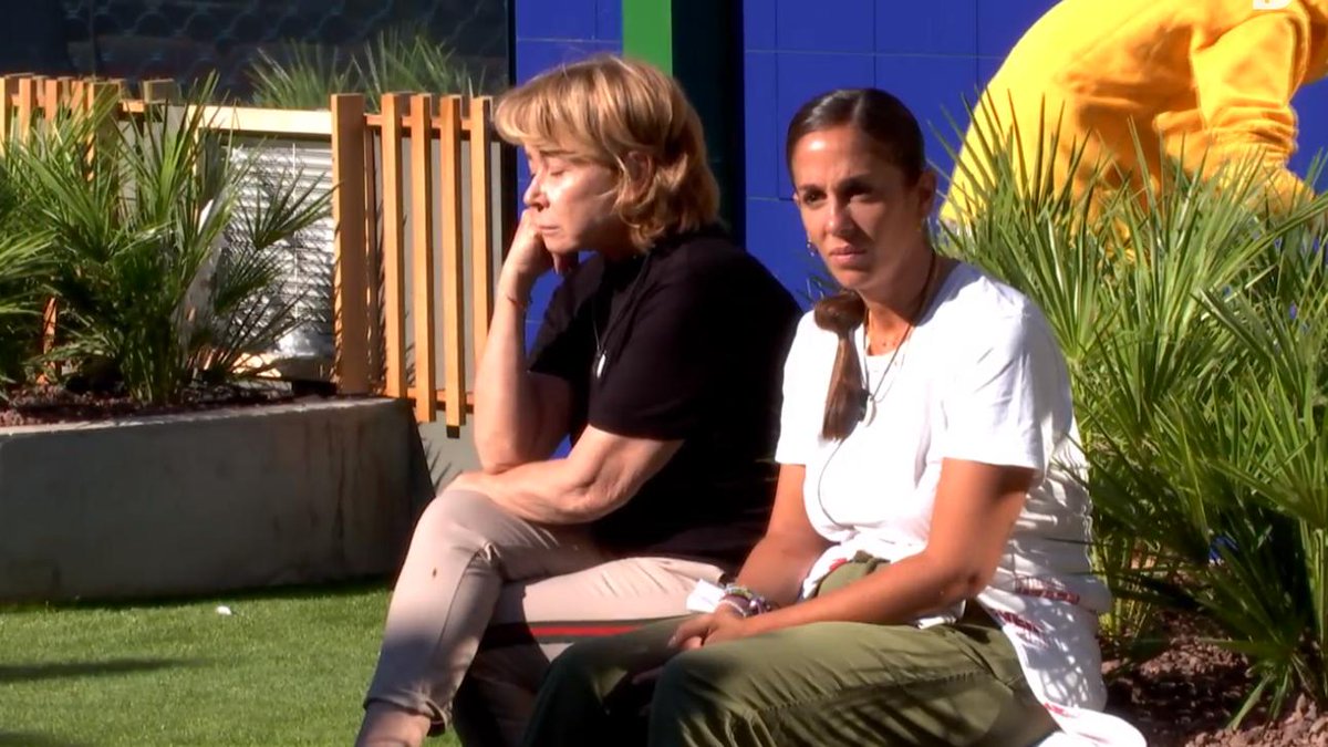 ghoficial's tweet photo. Mila Ximénez está feliz de haber amanecido en Guadalix  https://t.co/okXFzyQ6nG #GHVIP12S https://t.co/4xnjJKJdDm