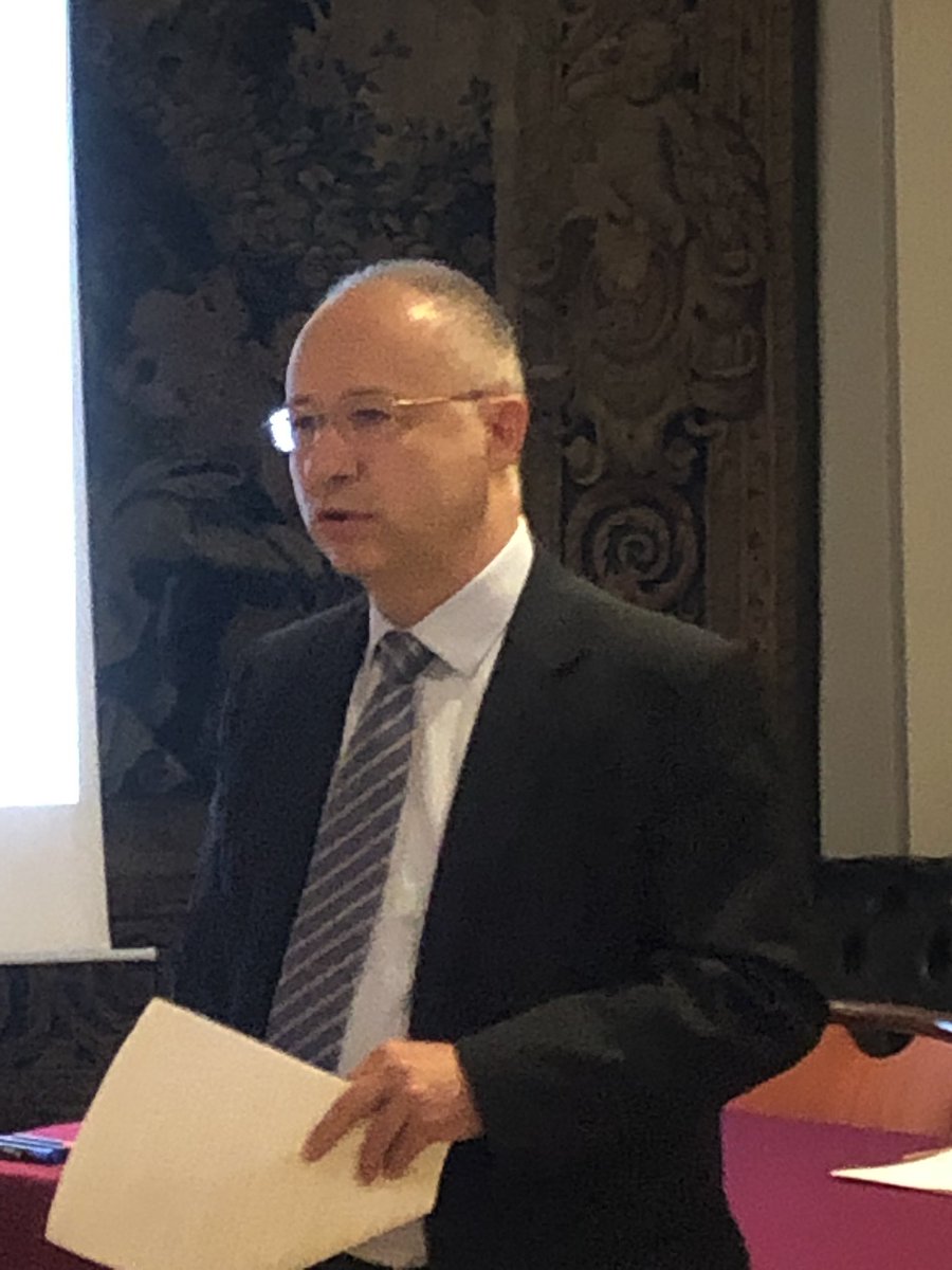 davidwkchitty1's tweet photo. Giovanni Santoro #CroweItaly welcoming @CroweGlobal #EMEA #Audit Conference delegates to the historic city of #Rome - welcome from a growing firm - over 30 countries presenting working together to deliver #quality #CroweAudit https://t.co/tvLtTjwhmv