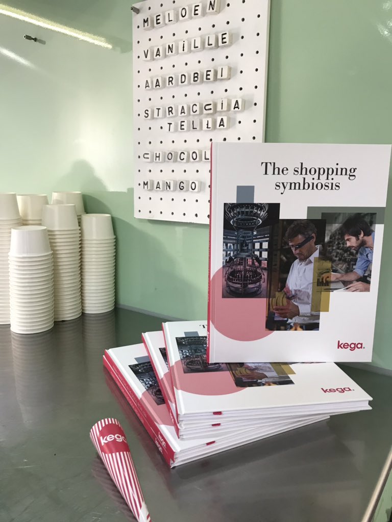 Kegaretail's tweet photo. Retail en Brands festival - we zijn er klaar voor! Kom je ook een ijsje eten 🍦? #takingretailfurther #kegaretail https://t.co/TqXmIoEja2