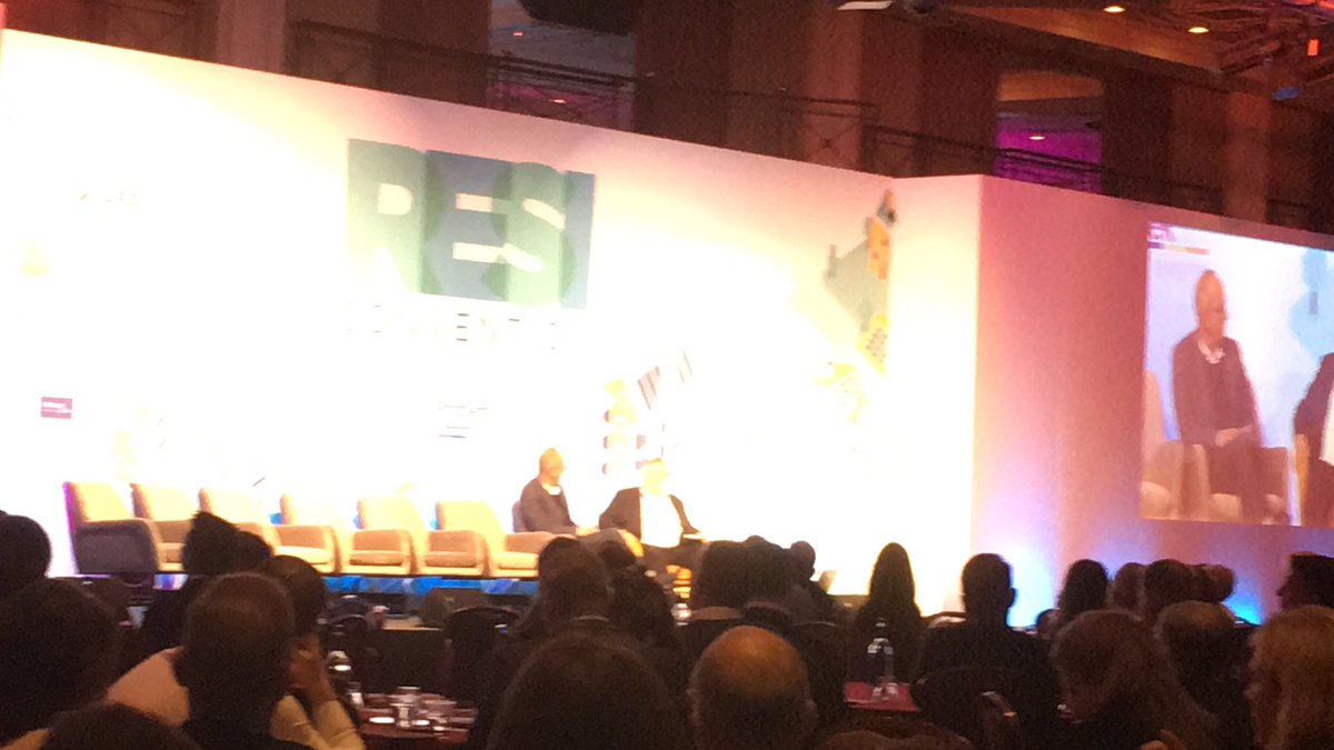 realmarklutz's tweet photo. An informative chat with Kevin McCloud at RESI 19. I do like property programmes @NgaiAsha https://t.co/e3ydoERO93 https://t.co/j1bbTdtVHY