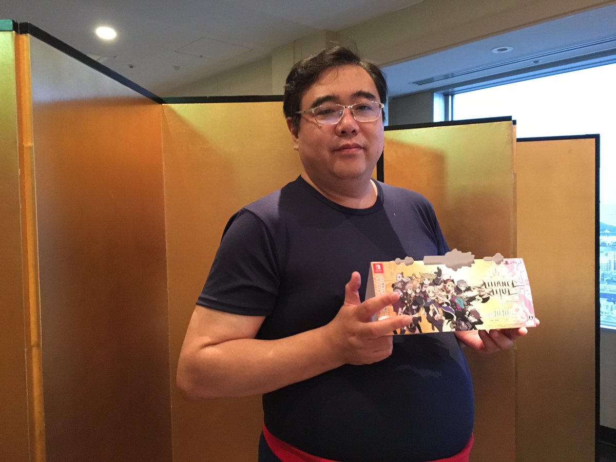 アライアンス・アライブ 公式 on X: "東京ゲームショウの会場付近で海外メディア向けに『アライアンス・アライブ HDリマスター』の取材対応を行いました。なんとシナリオの村山吉隆さんにお越し頂きました!海外でも大人気🌎 全世界の皆さんにストーリーを楽しんで頂ける ...
