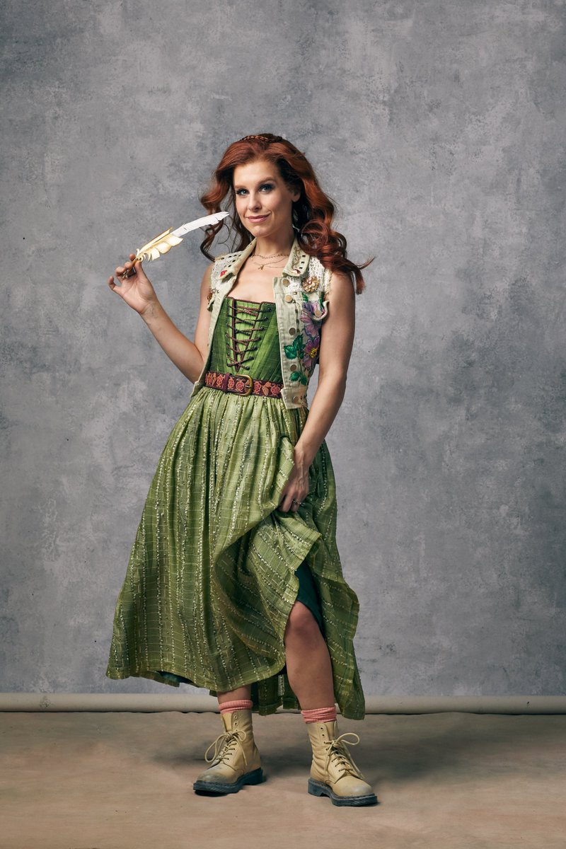 julietmusical's tweet image. shakespeare, but make it fashion💃🏾💁🏾‍♀️. #andjuliet’s costumes give me LIFE! which one is most your style? juliet, romeo, anne, shakespeare or...