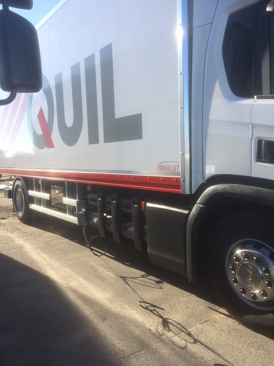 Encore un dépannage #gnv réussi ce matin ! Notre véhicule d’intervention est venu apporter de l’autonomie à un camion qui n’avait plus assez de gaz pour rejoindre la prochaine station ! Vous avez un besoin similaire ? Appelez nous et on viendra vous aider ! #transitionenergetique