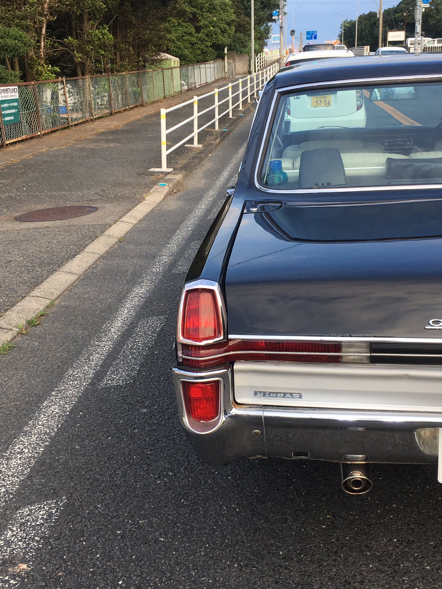 二流整備士 With Jzx81 仕事帰りに珍しいクルマに遭遇 プリンス ニッサン Nissan グロリア Gloria コラムシフト ベンチシート コラム5速 マニュアル5速 タテグロ 昭和 旧車 レトロカー 黒塗りセダン 渋い旧車 鉄バンパー アイアン 二流整備士 With Jzx81 仕事帰りに珍しいクルマに遭遇 プリンス ニッサン Nissan グロリア Gloria コラムシフト ベンチシート コラム5速 マニュアル5速 タテグロ 昭和 旧車 レトロカー 黒塗りセダン 渋い旧車 鉄バンパー アイアン