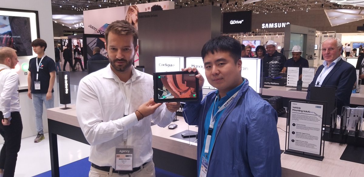Joinpad's tweet image. Grazie a tutti coloro che hanno visitato il nostro stand a @IFA_Berlin! Un ringraziamento speciale a @Samsung per averci ospitato all'interno della loro area, City Cube Berlin &amp;amp; per l'opportunità di sviluppare app di #RealtàAumentata sul loro nuovo Galaxy #TabActivePro.

#AR