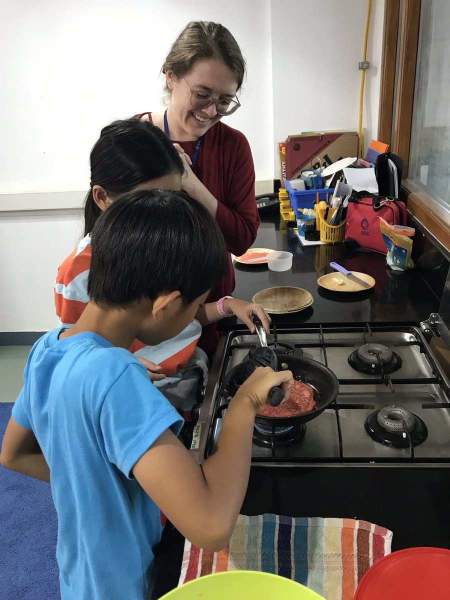 Alex Ray tweet media