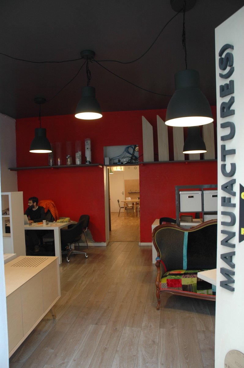 LeStudioAlbert's tweet photo. Location bureau en espace partagé
250 € / mois au 20 Grande rue de Saint Clair Caluire et cuire au sein de l’atelier Manufacture(s), proche Cité Internationale. Disponible rapidement. https://t.co/WE8RY2aAPt