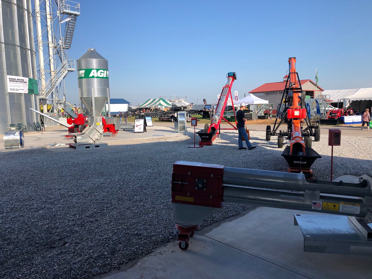 ggiesbre's tweet photo. Last day of #HHD19, come see the Batco, Hutch, REM, Wheatheart at the ⁦@AgGrowthIntl⁩ booth and WESTFIELD at the Beaver Valley Booth! https://t.co/L0QuzAvDzH