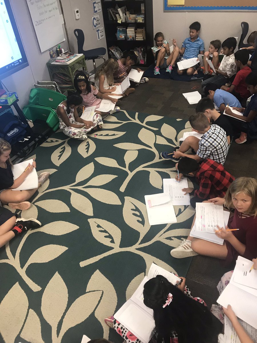 KVossJohnson's tweet photo. Students deconstructed a math standard (OA4) in a small group and are now giving feedback to one another based on the learning targets that they wrote #ShilohShines #deconstructingstandards @FCSchoolsGA https://t.co/wrj4b72D5x