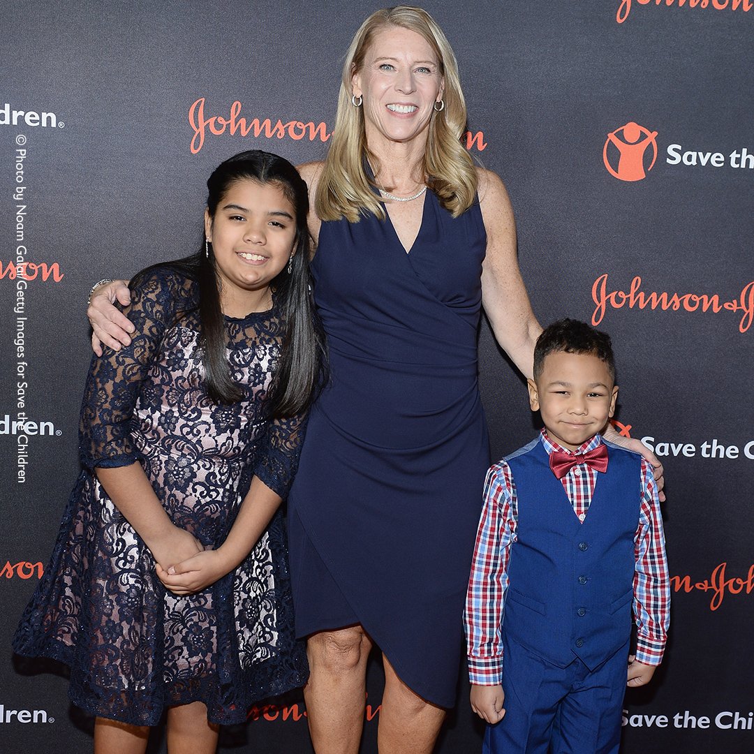 #TBT to when our program participants, Sophia and Jakob, posed on the red carpet with our CEO, @carolynsave, at our 2018 Illumination Gala. We’re looking forward to making new memories at our #100YearsGala tonight!