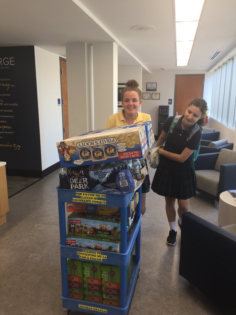 joygprince's tweet photo. The wait is over! @AGSHurricanes Aggies snack bar opened yesterday to great success. #AGSturns20 #thisAGS https://t.co/QZO9JoZwh7