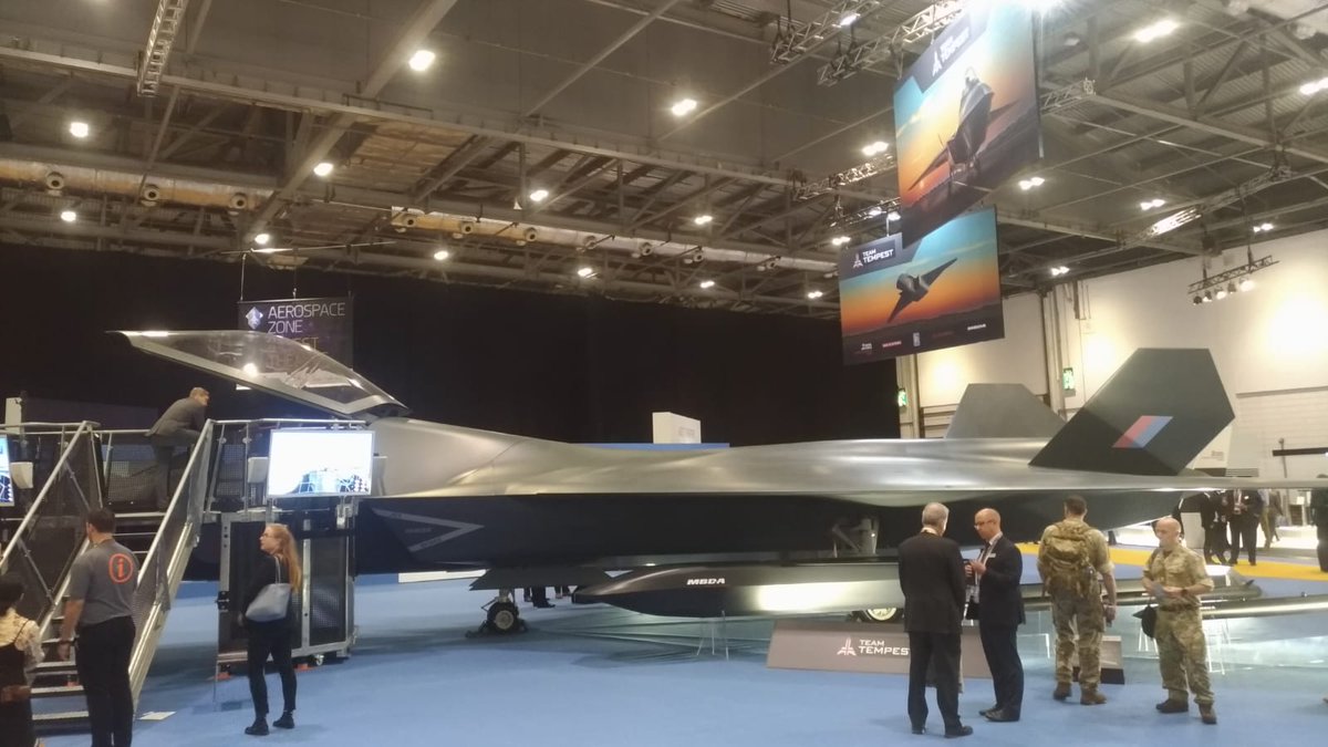 FlySight's tweet photo. The #Tempest figher jet is exposed at #DSEI19!
Find our #FlySight experts Andrea Masini and Mattia Carpin at stand N.2-351, near the new British sixth generation aircraft
#AugmentedReality #AirborneRemoteSensing
#ExploitingFusionData #OpenSIGHT https://t.co/3JTRqMcjjE