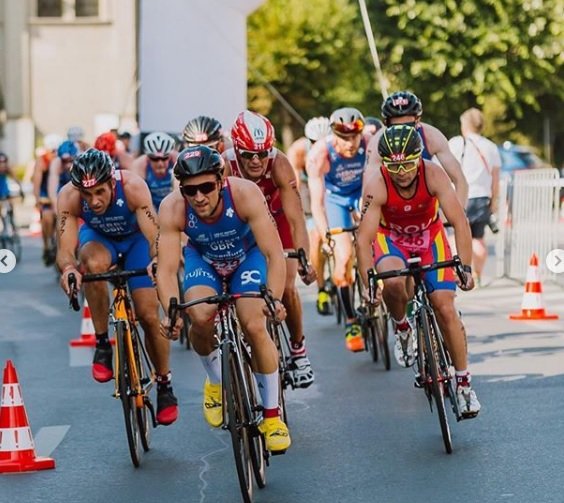 Listen to the incredible story of <a href="/leighschvartz/">Leigh Schvartz</a>, on <a href="/BBCSounds/">BBC Sounds</a>, who is both Fujitsu's Head of Cloud and Managed Service Provider Offerings as well as a European championship duathlete bronze medallist 🎧bbc.co.uk/programmes/p07…