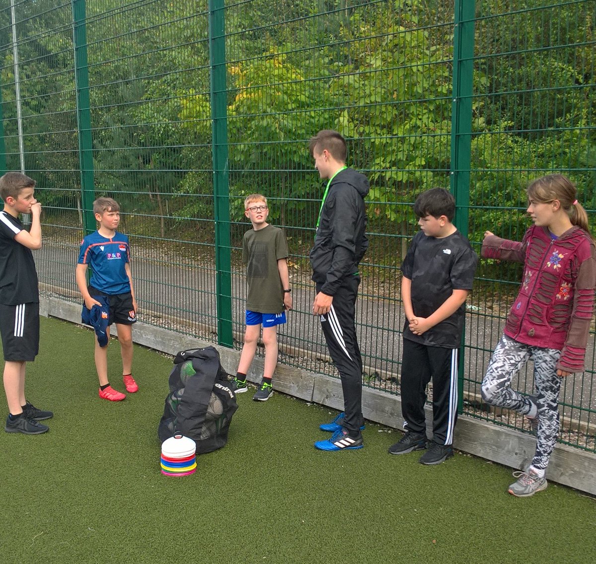 ASAberdeenshire's tweet photo. All of our clubs are up and running at @MearnsAcademy in partnership with @MearnsPE with a massive 18 different clubs on offer before school, during lunchtime and after school.

#ActiveSchoolsMearns #YoungLeaders #makinganimpacttogether #collaborative https://t.co/3IvUC2oq2V