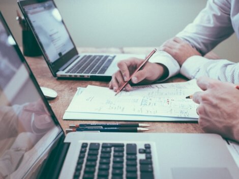 La page d'accueil de votre #siteweb est l'endroit le plus important pour communiquer des informations primordiales. Quelles sont les éléments clés pour obtenir un rendu pro sans mettre de côté l'aspect esthétique ? #Design #HomePage #MarketingDigital ow.ly/Zb8F30oXz8o