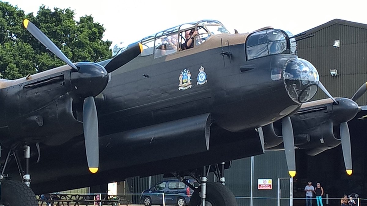 LordWandsworth's tweet photo. Thank you so much to Mr Ian Kerr for giving some very lucky CCF cadets the opportunity to visit RAF Coningsby, the home of the UK's last flying Lancaster. Seb, Tristan and Oscar all had grandfathers who fought in these magnificent planes! #LWCinspiration #LWCccf https://t.co/kGe7QRi9VL
