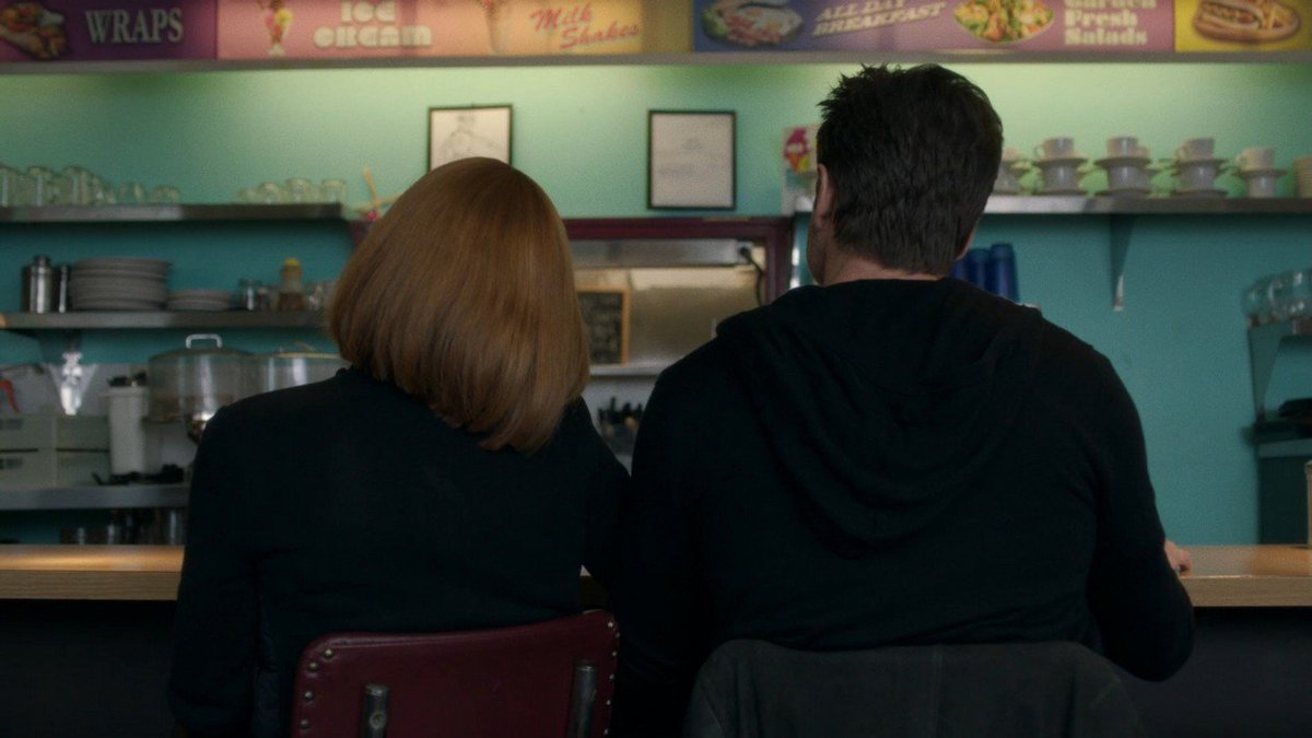 AweburnPhoenix's tweet photo. 18. Squeeze: Scully respects the journey
19. En Ami: I always thought there was something fishy & Angry!Mulder
20. Rm9sbG93ZXJz: #ScullysFriend & silent communication & handholding...
21. Elegy: Scully sees things but still canβt believe https://t.co/cD6l6ke1g9
