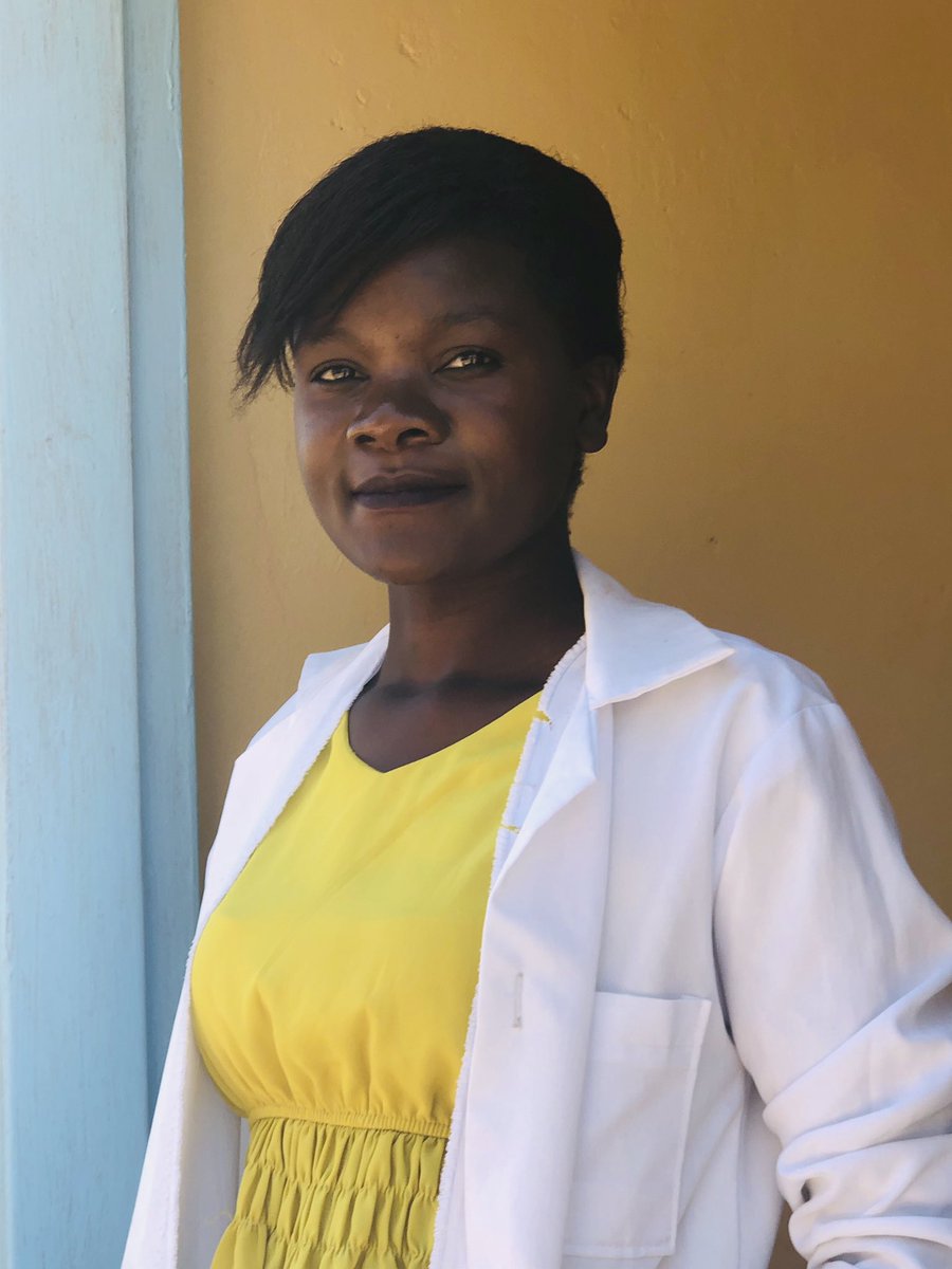 PamChisanga's tweet image. My S-hero today is 26 year old Frida Ng’andu a clinical officer at Katapazi RHC in rural Kazungula where @WateraidZambia is improving facility to provide WASH. Frida does everything including delivering babies. Katapazi has 3 staff, all female all young. 👏🏾👏🏾. #R2RWASHinHCF