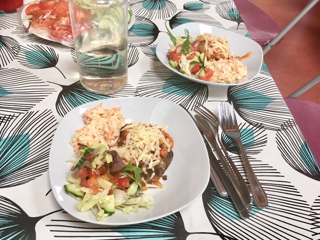 hellobvu's tweet photo. Two @LoveBrumUK causes come together to transform our office lunch! @BalsallHeathCF and @TRJFPBrum are the real MVPs- great to have a delicious &amp; sustainable option in #birmingham https://t.co/prgW6KM30s