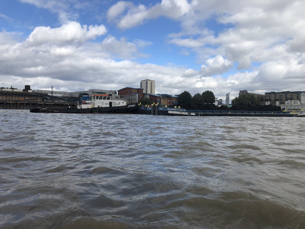 RiverLens's tweet image. Cory’s,GPS &amp;amp; Bennett’s all busy at Wandsworth this afternoon