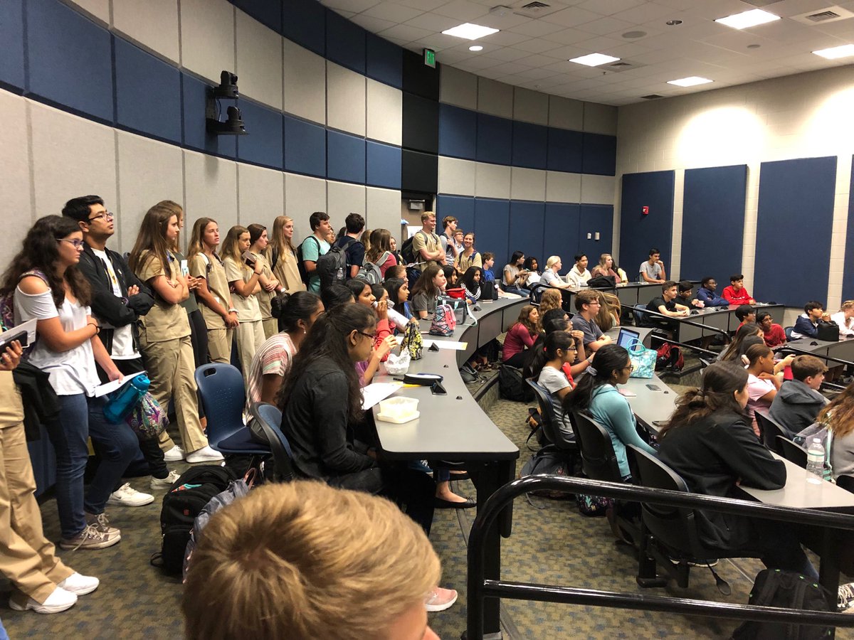 pmcollins1's tweet photo. Wow! Standing room only for our 1st HOSA meeting! So proud of our new officers! #alhosa #mcslearn #proudtobeajet https://t.co/rjtIjp2rlC