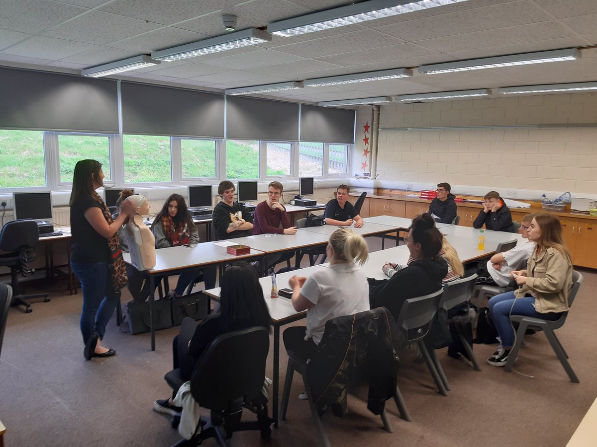 TrustGardyne's tweet photo. Team 111 getting to grips with First Aid. Thank you Claire Davidson #dag2g #moresuccessfulstudents https://t.co/gTdXgJig7B