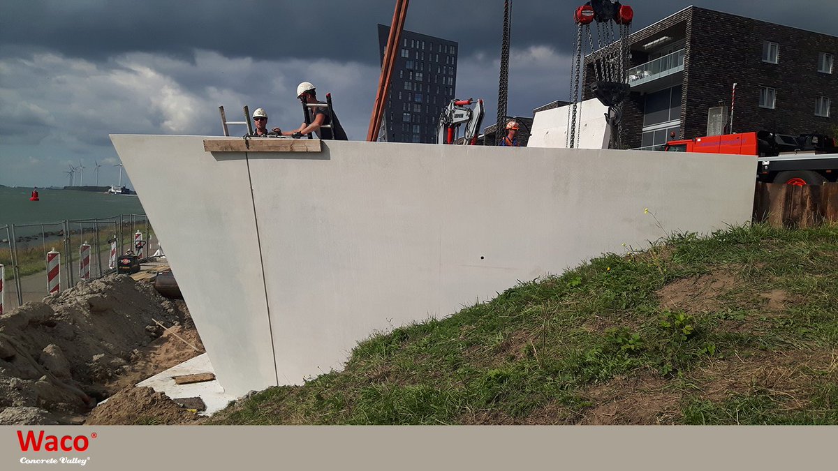 Waco (@waco_cv) on Twitter photo Binnenkort is gemeente #Maassluis Maassluis een uniek uitkijkpunt rijker. In opdracht van <a href="/GebrSchoulsBV/">Gebr Schouls BV</a> heeft Waco voor dit project de dubbel gekromde elementen geproduceerd die de boeg van het schip vormen. Binnenkort is gemeente #Maassluis Maassluis een uniek uitkijkpunt rijker. In opdracht van <a href="/GebrSchoulsBV/">Gebr Schouls BV</a> heeft Waco voor dit project de dubbel gekromde elementen geproduceerd die de boeg van het schip vormen.