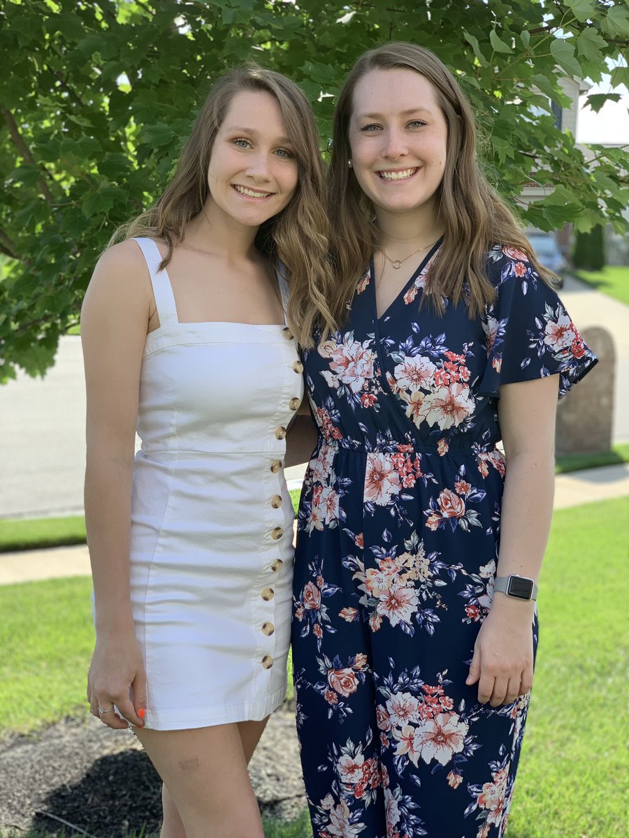 Reaganmrich's tweet photo. Happy birthday mir mir! Thank you for always going shopping with me even and going to target. I love you!! Have the best day ever ❣️❤️ @_MirRich_ https://t.co/qb2x4c4GoQ