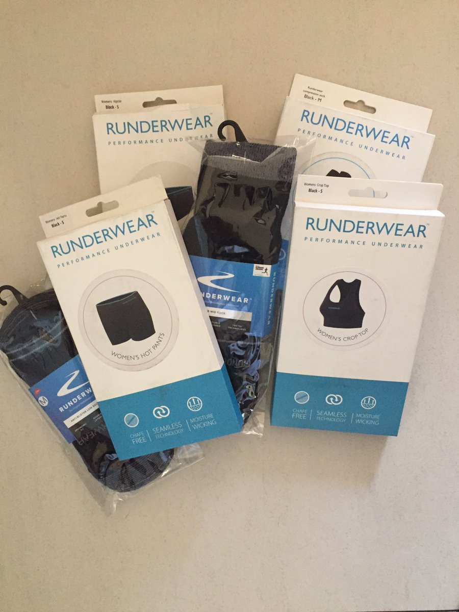 charnebosman's tweet image. Thank you @runderwear for the big spoil. I can’t wait to try my new performance underwear!😊😍#ChafeFree #SeamlessTechnology #MoistureWicking