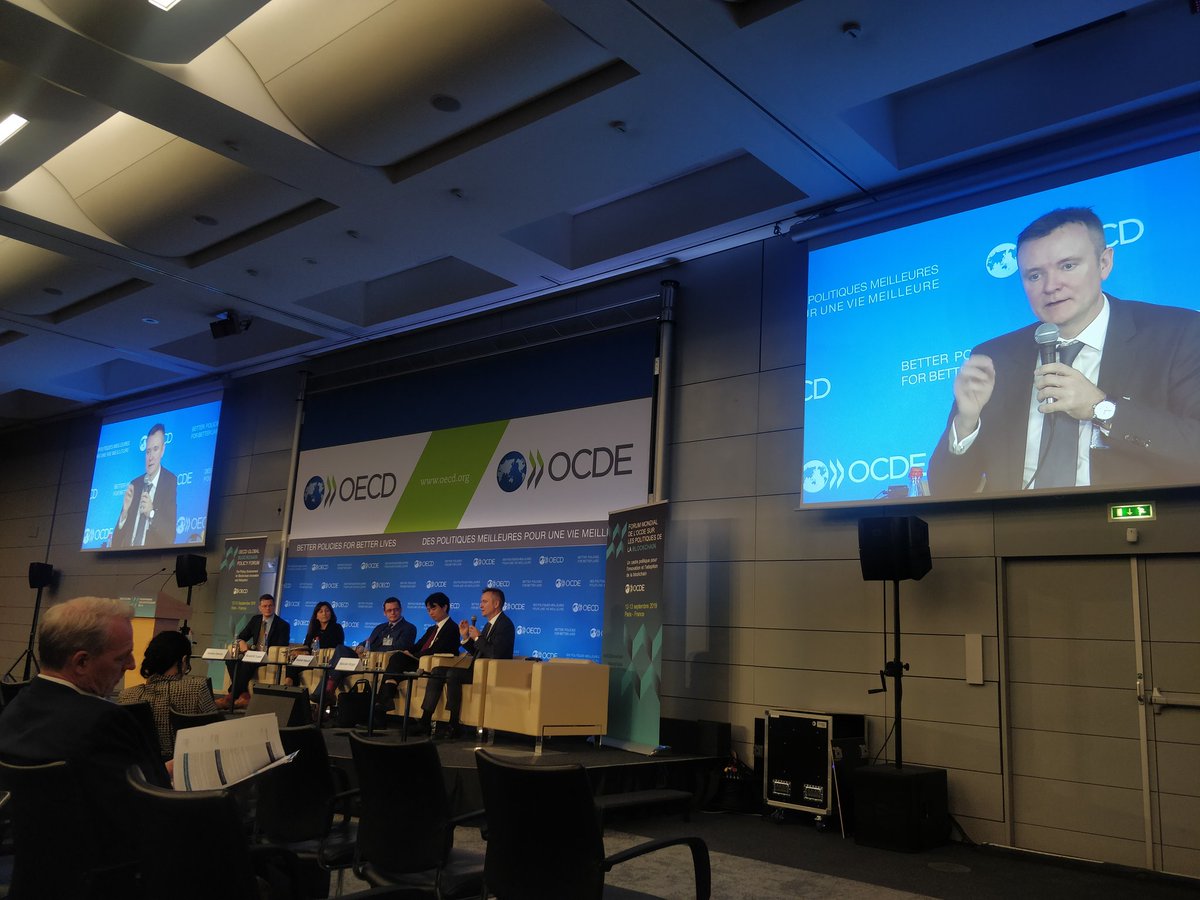 maurotov's tweet image. Primer día del Foro de políticas públicas de Blockchain de la @ocdeenespanol en Paris. #OECDBlockchain