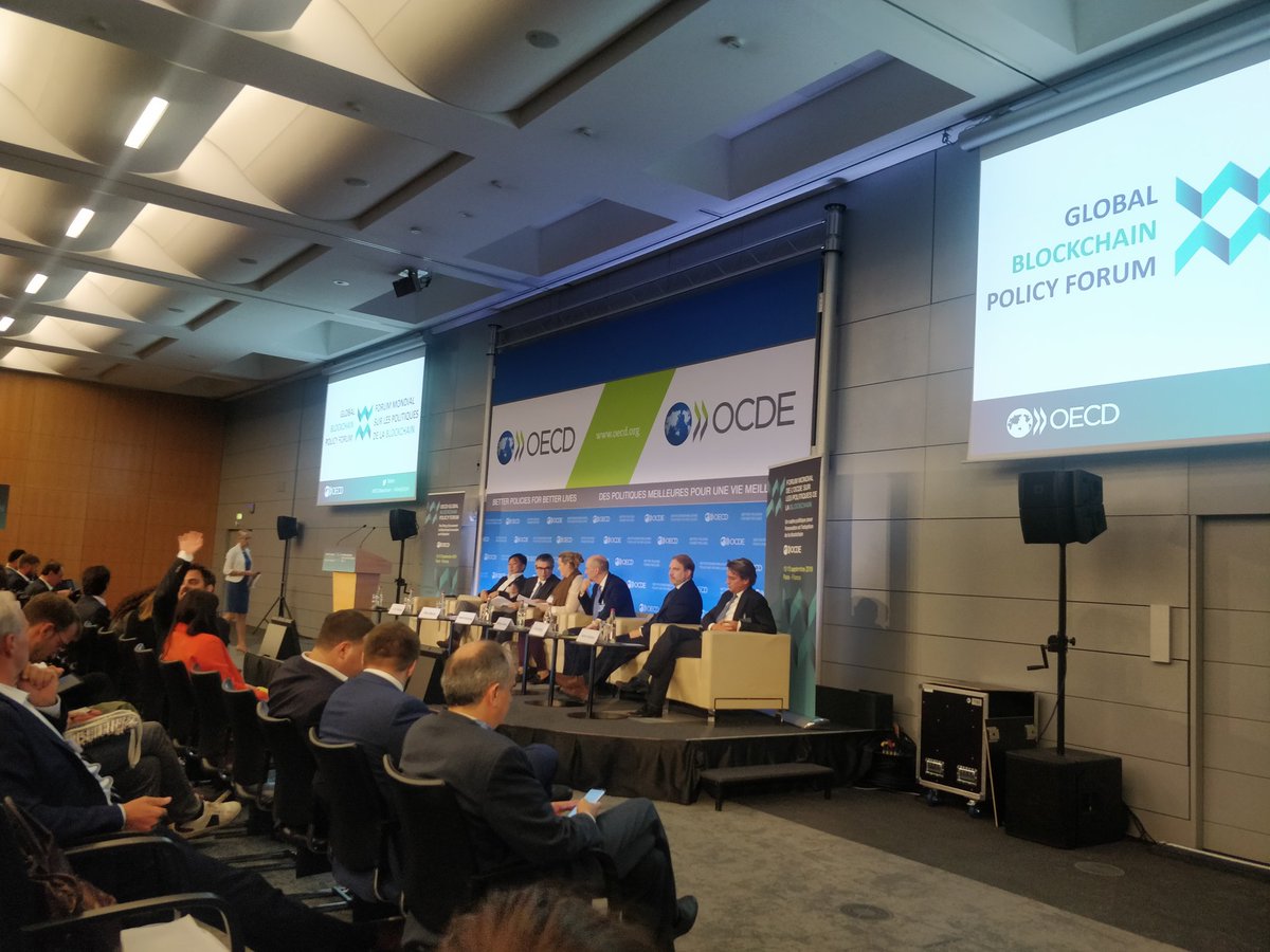 maurotov's tweet image. Primer día del Foro de políticas públicas de Blockchain de la @ocdeenespanol en Paris. #OECDBlockchain