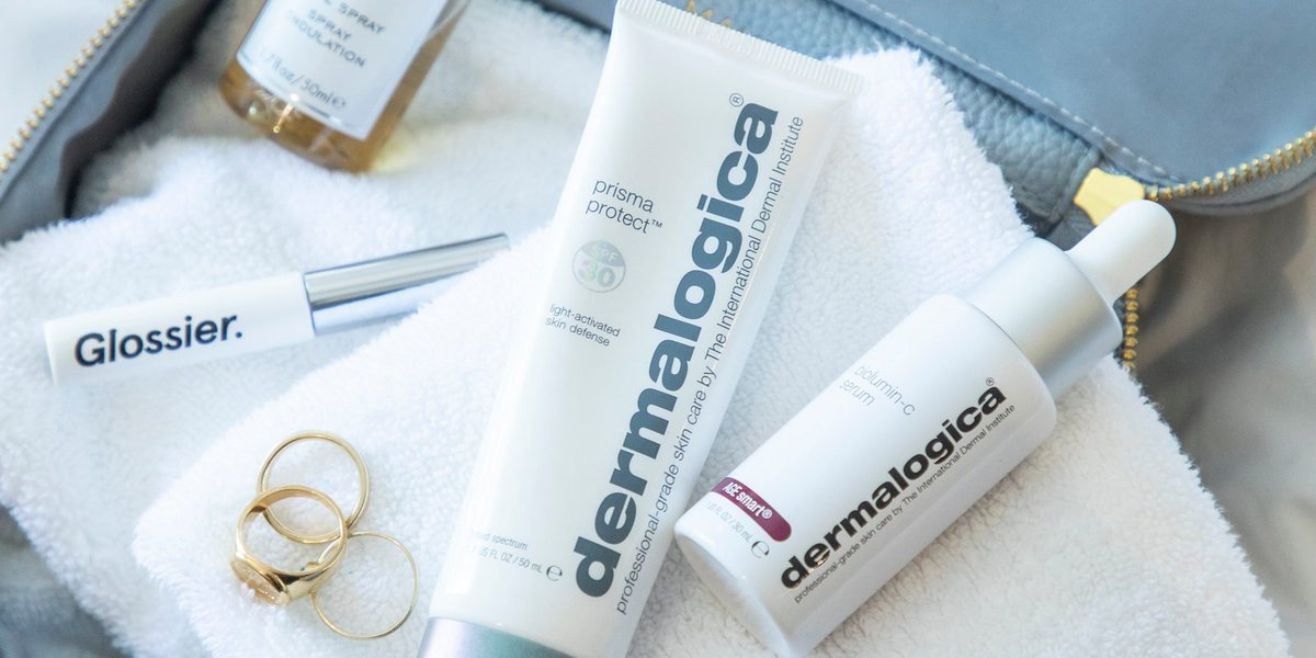 dermalogica's tweet photo. #Skincare essentials for naturally glowing skin. 💙
✨ #PrismaProtect SPF30: boost skin's natural luminosity while defending against UV rays, free radical damage and pollution. ✨#BioluminC Serum: brighten and firm for more radiant skin. https://t.co/fgv75UJw9D