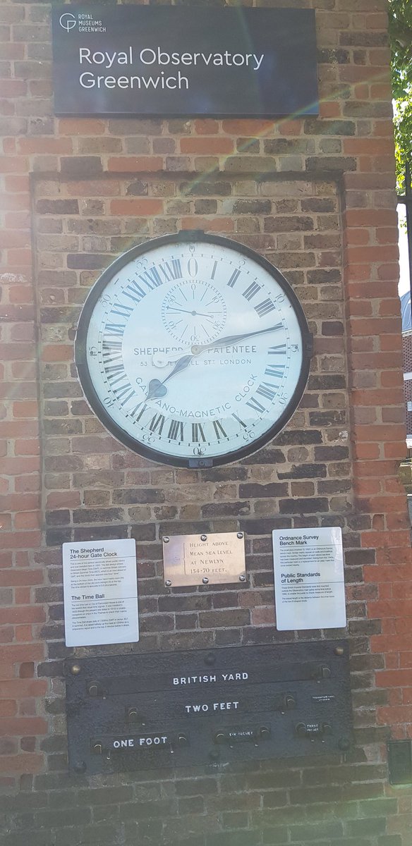 SantosLab_UMCG's tweet photo. Great scientific day #PharmSci2019 #APSConference19 with fantastic views over @UniofGreenwich Campus and #Royal #Observatory. https://t.co/jorSjgxvpk