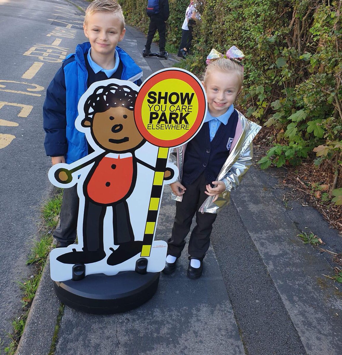 These @parkingbuddies have done incredibly well around the schools so far @School_RdSafety.. both my children think they are great 😁 these have been provided by your local Clifton East Councillors @CllrMariaWatson @CllrKevinClarke and myself..more have been ordered too 😁