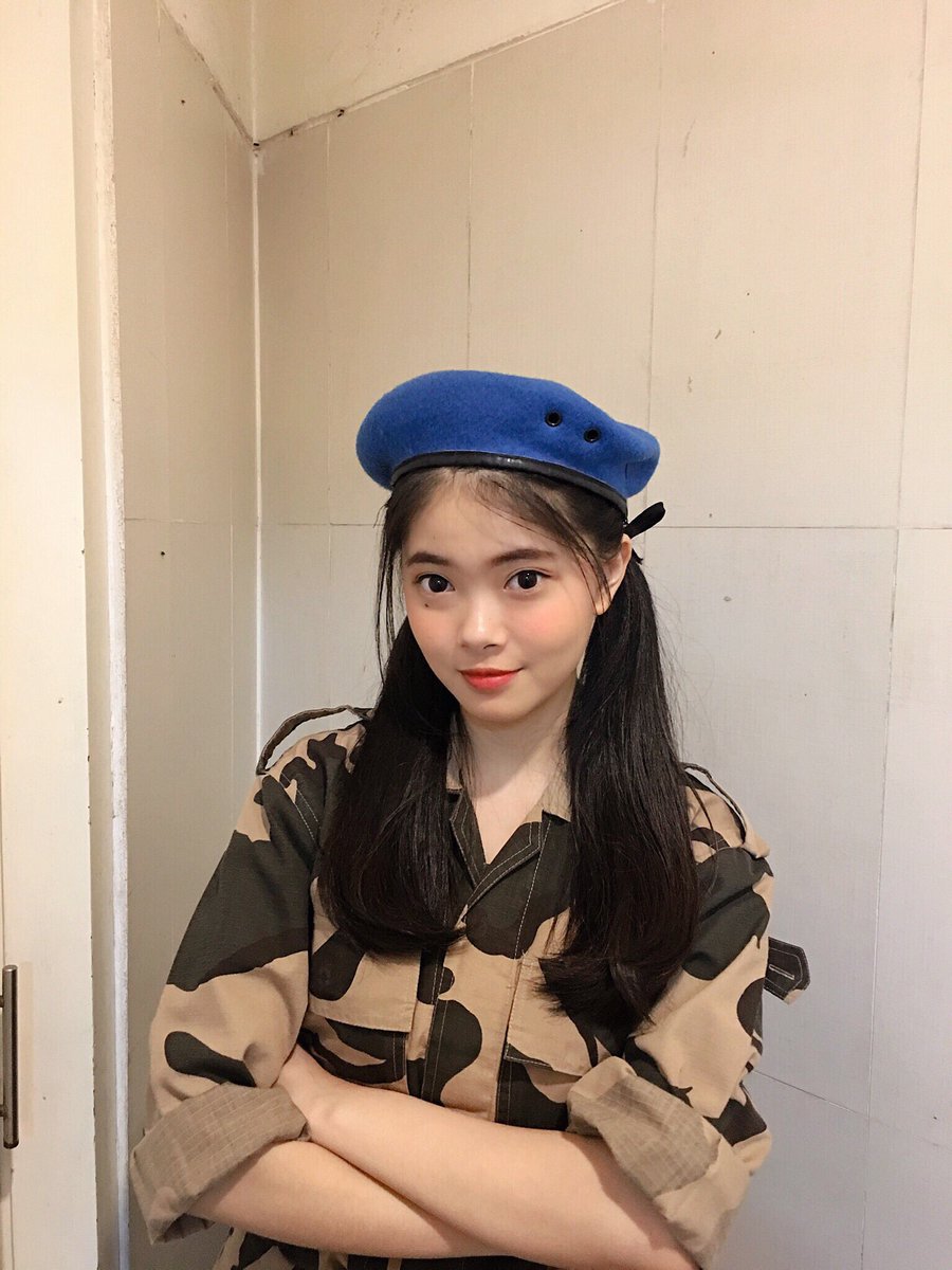 A_FionyJKT48's tweet photo. Haiii maaf baru berkabar, aku baru selesai latihan hoho 😙
Makasi buat yang udah dateng ke show Idol no Yoake tadi ✨
Istirahat ya biar besok semangat menjalani hari, Good night 🤗❤️ https://t.co/xpJi48d1UU